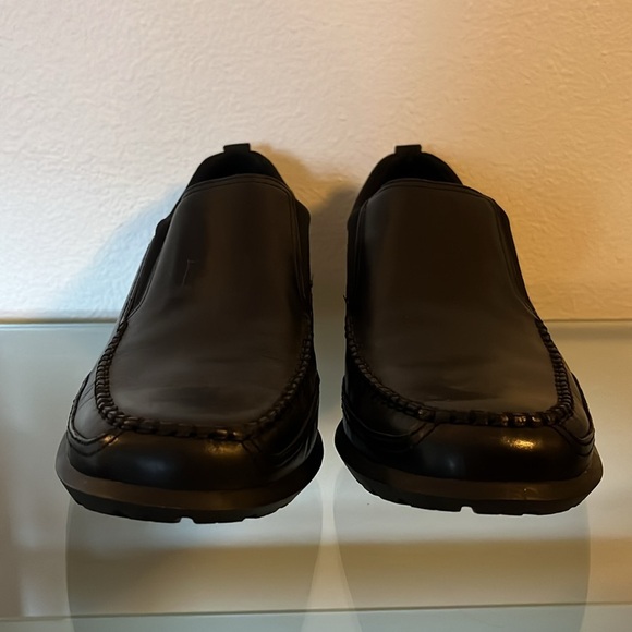 Cole Haan Black Slip-on Shoes/Loafers with Nike Air - Picture 5 of 12